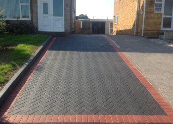 Block Paving Contractors Irlam Block Paving Restoration In Irlam Block Paving Installations In Irlam Driveways Experts In Irlam Paved Driveways contractors in Irlam Paving contractors in Irlam Driveway paving company in Irlam Driveways contractors In Irlam