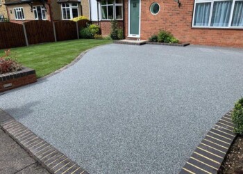 Gravel Driveways Contractors In Irlam