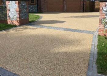 Gravel Driveways Contractors In Irlam